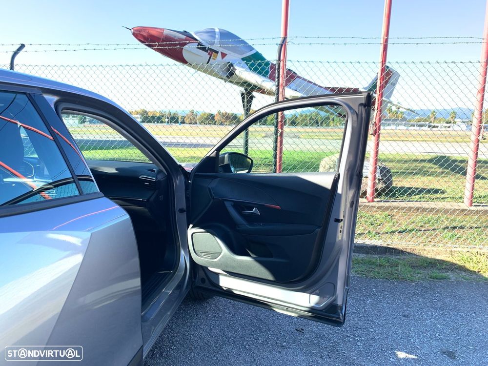 Peugeot 2008 1.2 PureTech Allure - 51