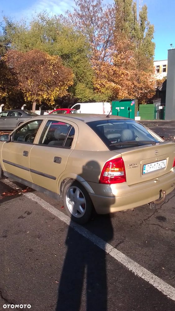 Opel Astra - 2