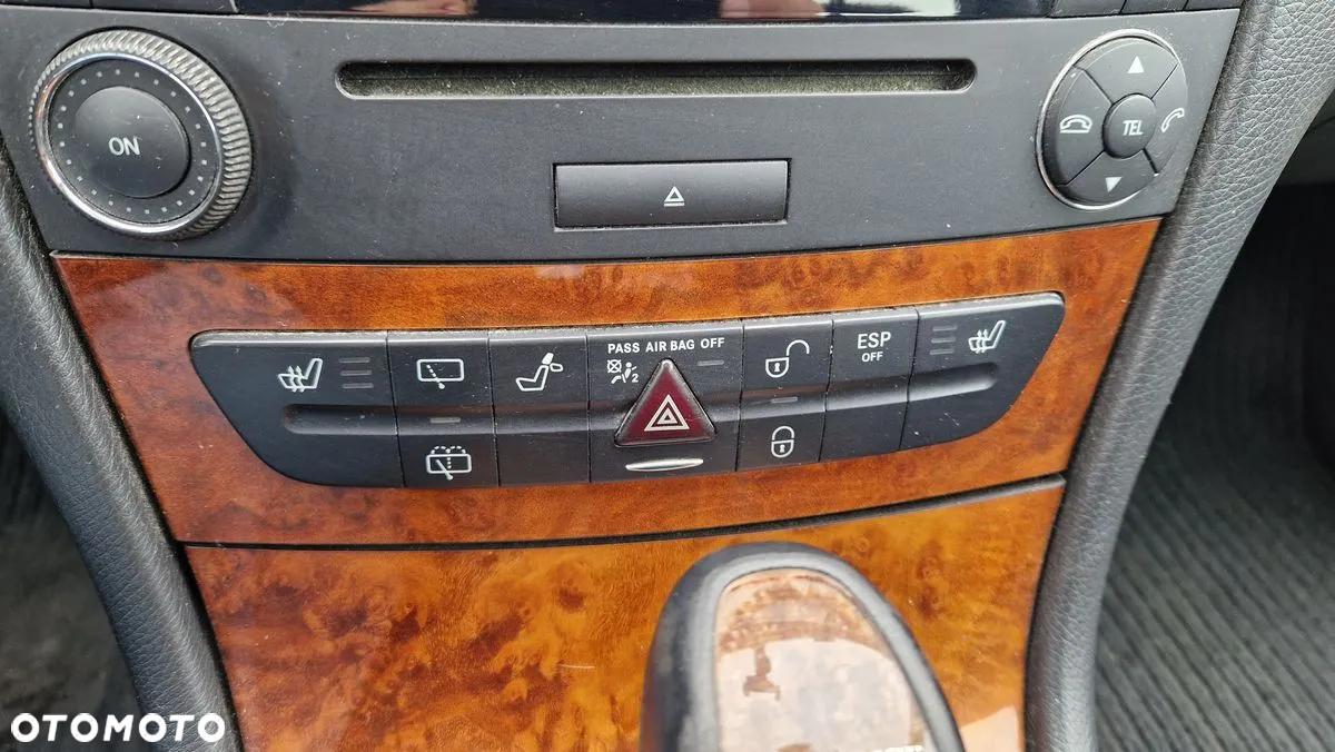 Mercedes-Benz Klasa E 220 CDI Automatik Elegance - 12