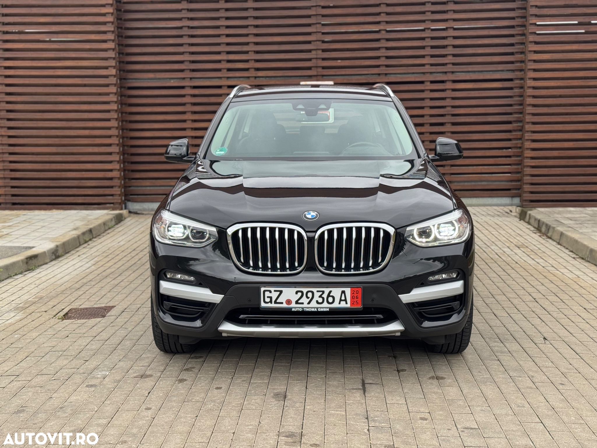 BMW X3 xDrive20i AT xLine - 2