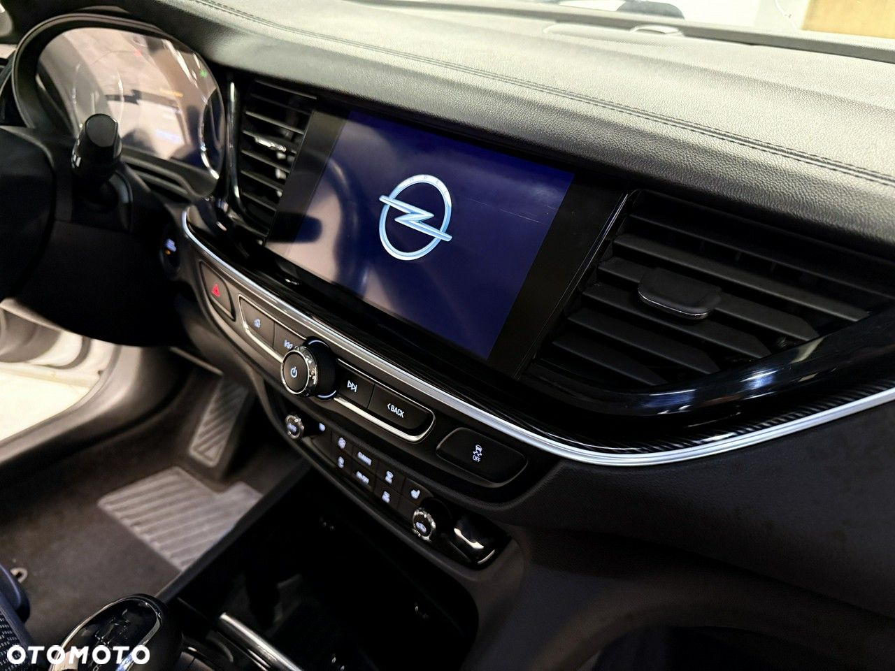 Opel Insignia Sports Tourer 2.0 Diesel Innovation - 21