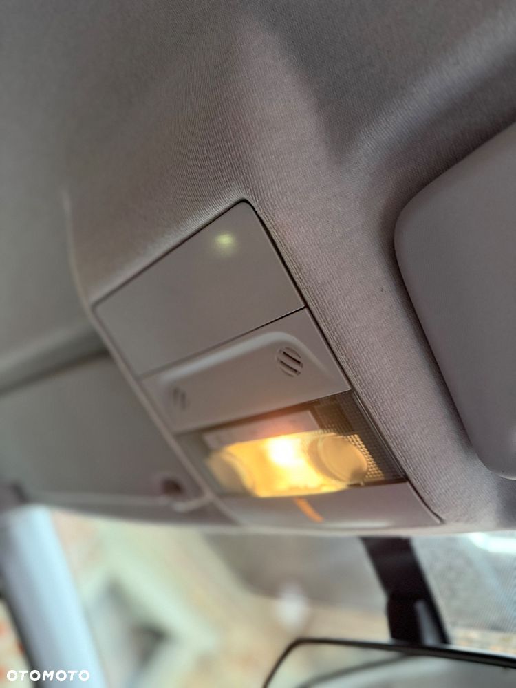 Opel Corsa 1.4 Color Edition - 19