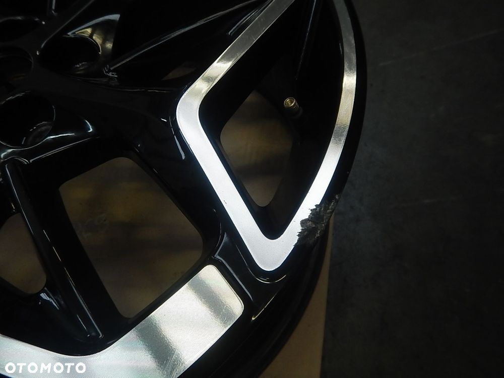 felga aluminiowa ford kuga mk3 r19" 7.5j 5x108 et50 pv4c-1007-h2a - 8