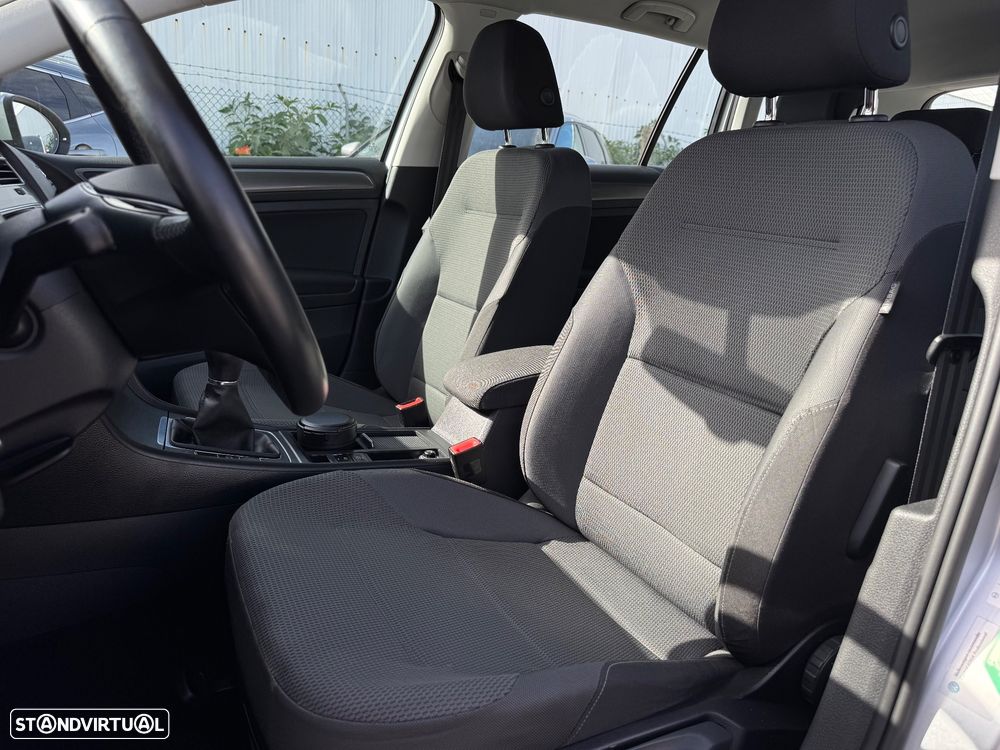 VW Golf Variant 1.2 TSi Confortline - 21