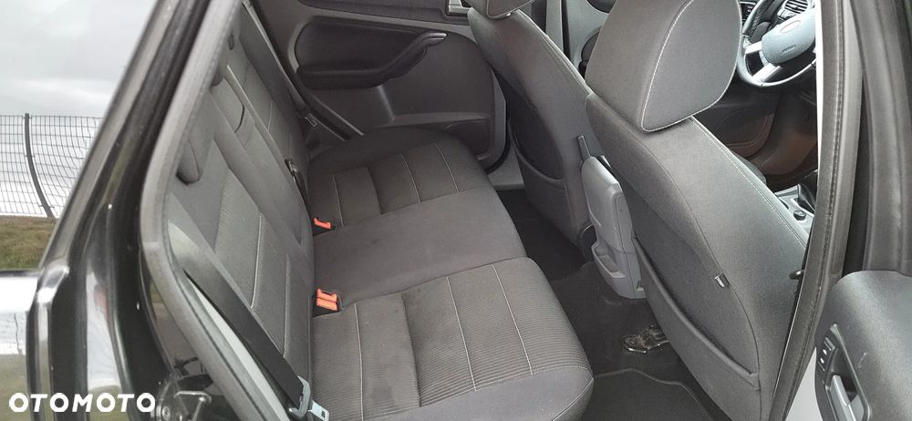 Ford Focus 1.8 Titanium - 17