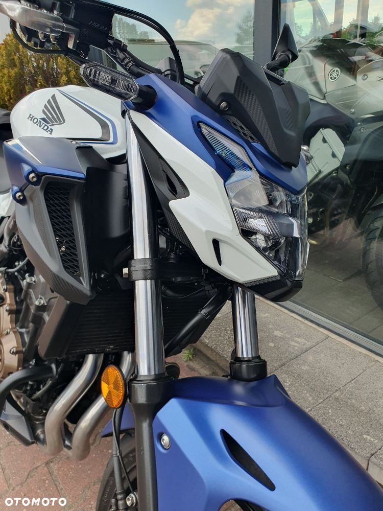Honda CB - 23