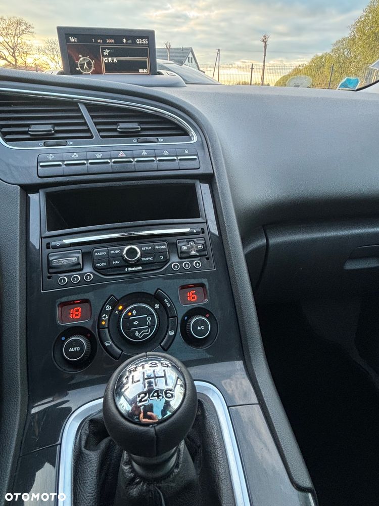Peugeot 5008 1.6 HDi Active 7os - 11