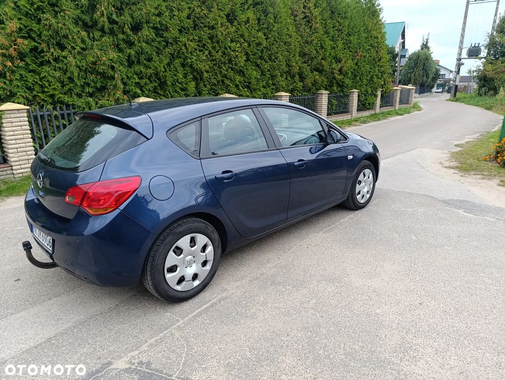 Opel Astra 1.6 Active - 16