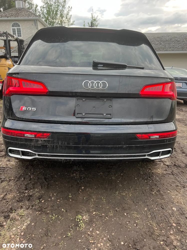 Audi SQ5 - 25