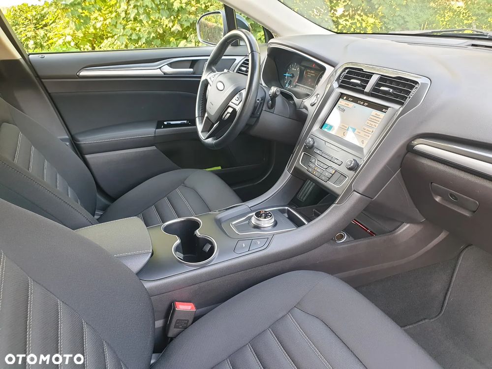 Ford Mondeo 2.0 TDCi Ambiente Plus PowerShift - 18