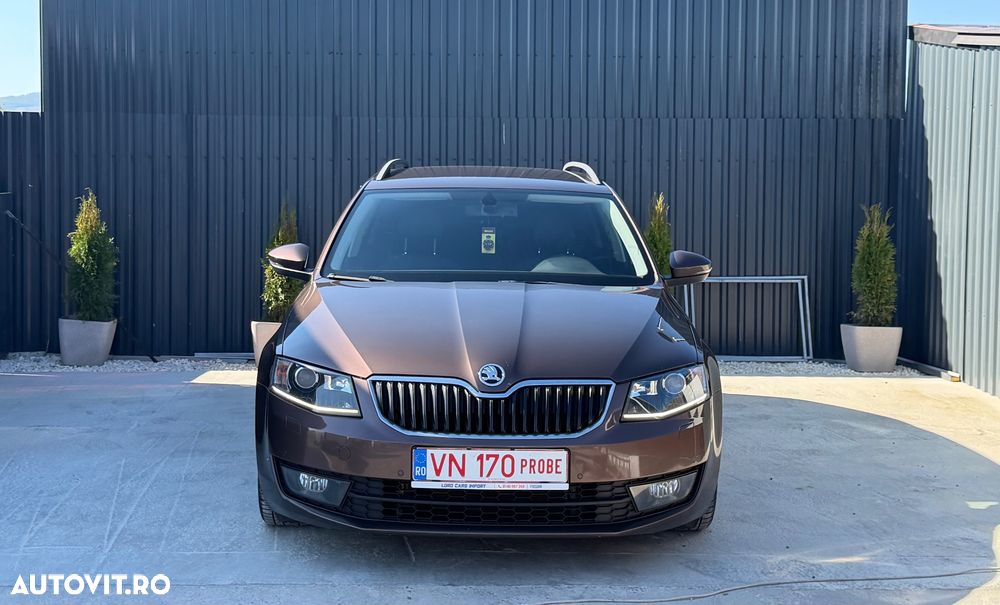 Skoda Octavia 2.0 TDI Green tec DSG Elegance - 1