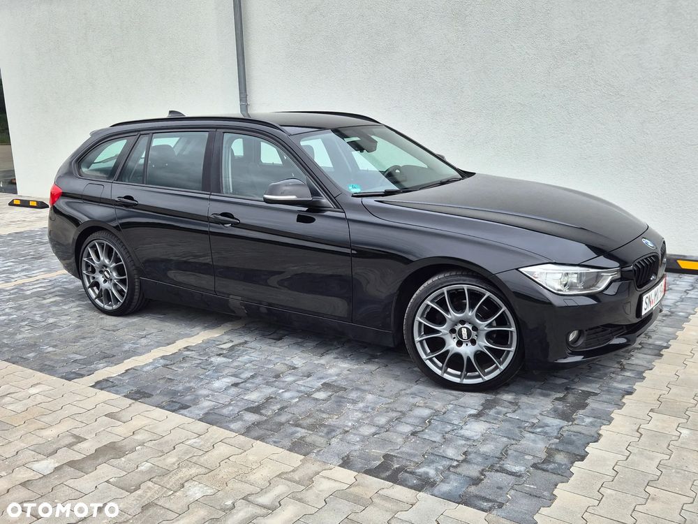 BMW Seria 3 318d DPF Edition Sport - 15