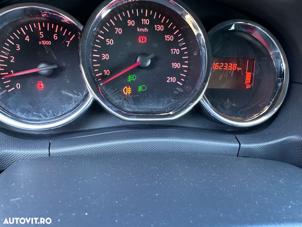 Dacia Duster 1.5 dCi 4x2 Prestige - 8