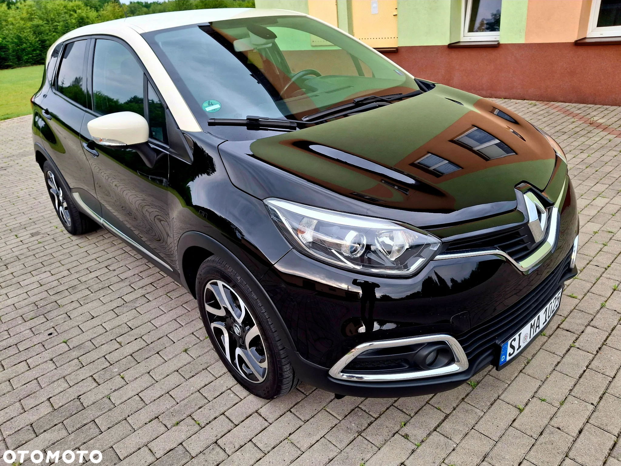 Renault Captur 1.2 Energy TCe Initiale Paris EDC - 16