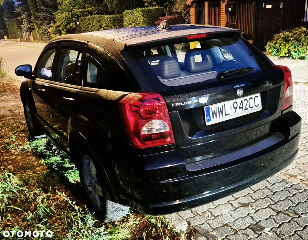 Dodge Caliber 1.8 SE - 4