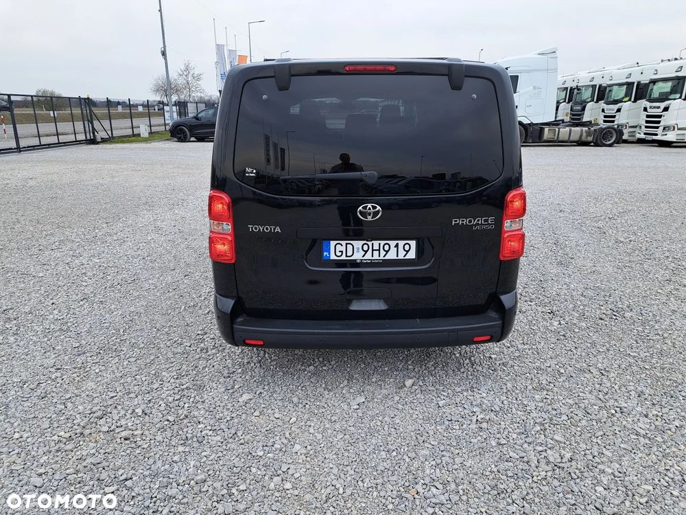 Toyota ProAce Kombi D-4D Long 2,8t - 5