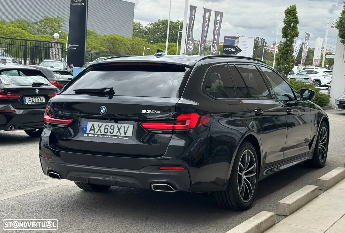 BMW 530 e Pack Desportivo M - 21