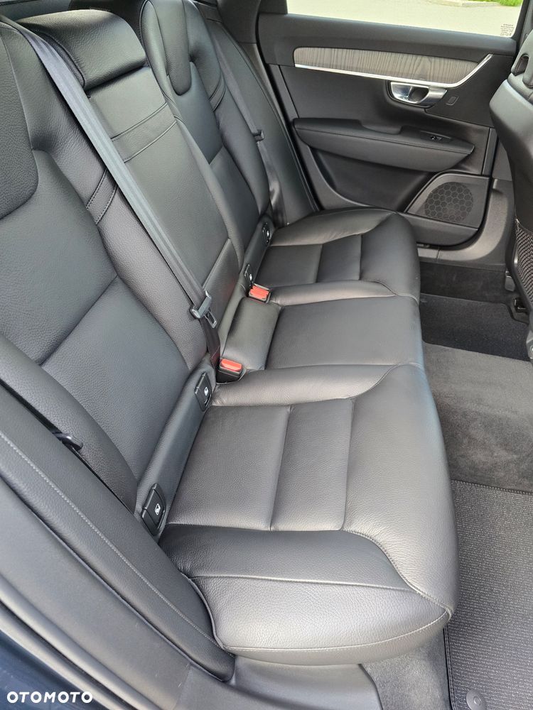 Volvo V90 Cross Country D5 AWD Geartronic - 26