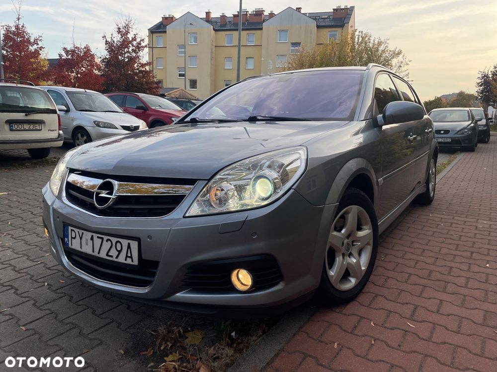 Opel Signum 1.9 CDTI Sport - 1