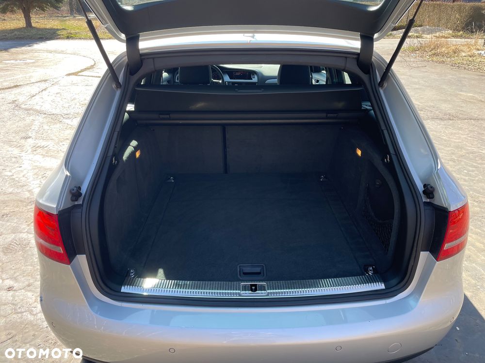 Audi A4 Avant 2.0 TDI DPF Ambition - 11