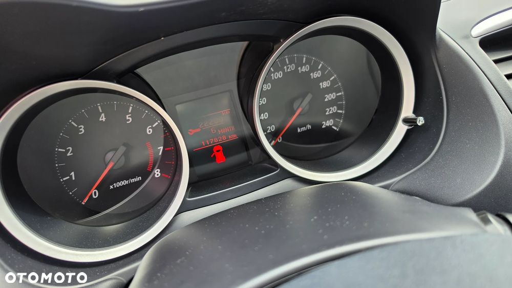 Mitsubishi Lancer 1.6 Invite - 23