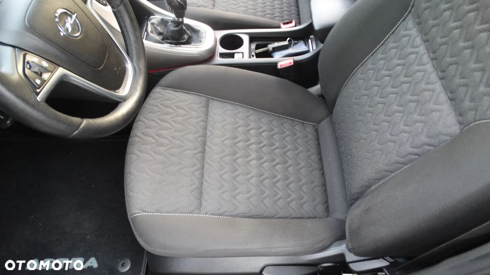 Opel Astra 1.4 Turbo Innovation - 15