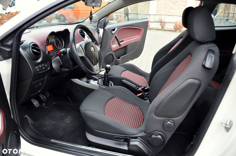 Alfa Romeo Mito - 23