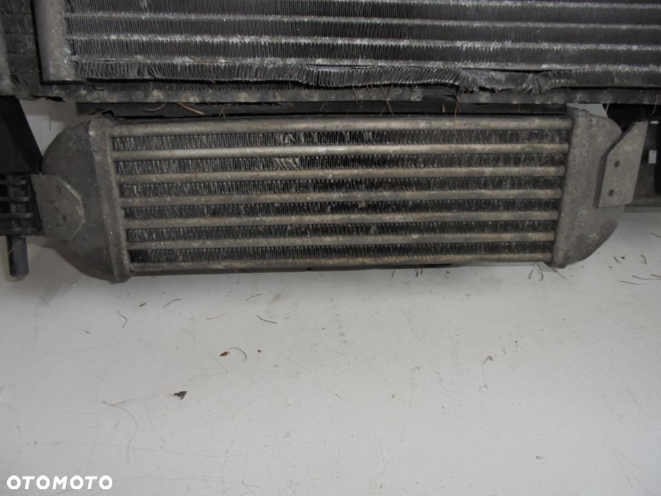 CHLODNICA INTERCOOLERA MERIVA A 1.7 CDTI - 1