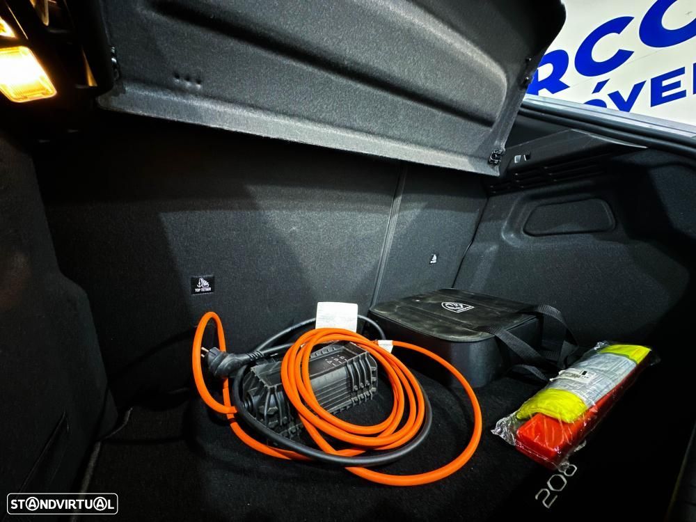 Peugeot e-208 50 kWh GT Pack - 57