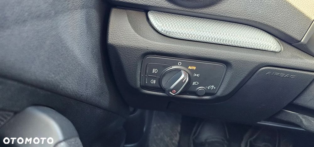 Audi A3 Sportback 2.0 TDI Ambiente - 13