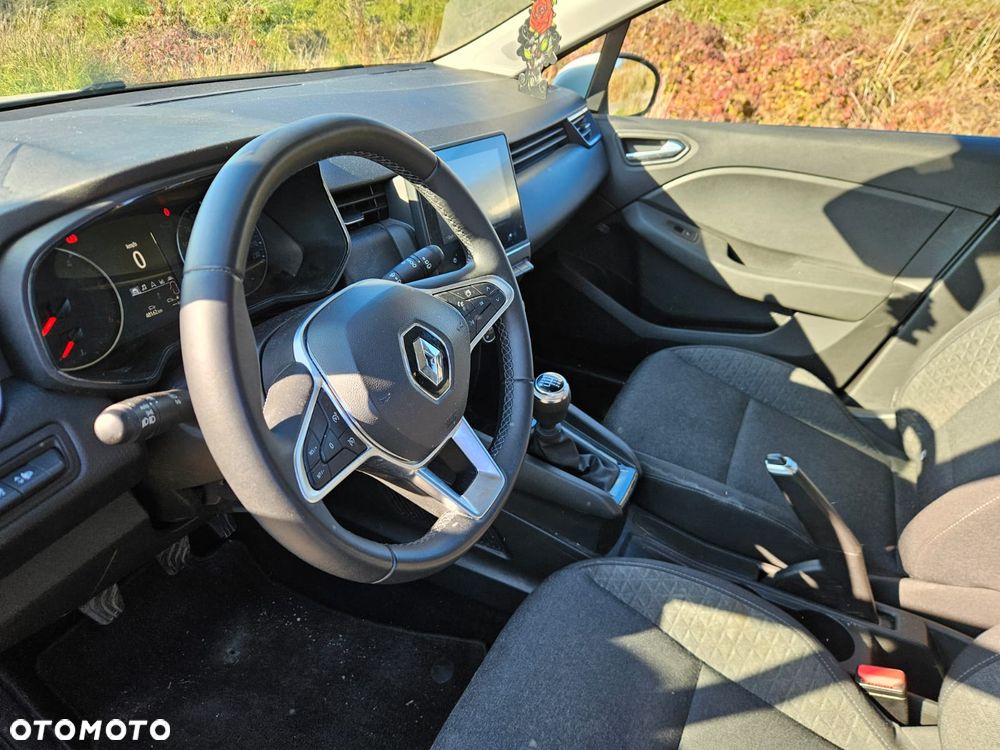 Renault Clio - 13