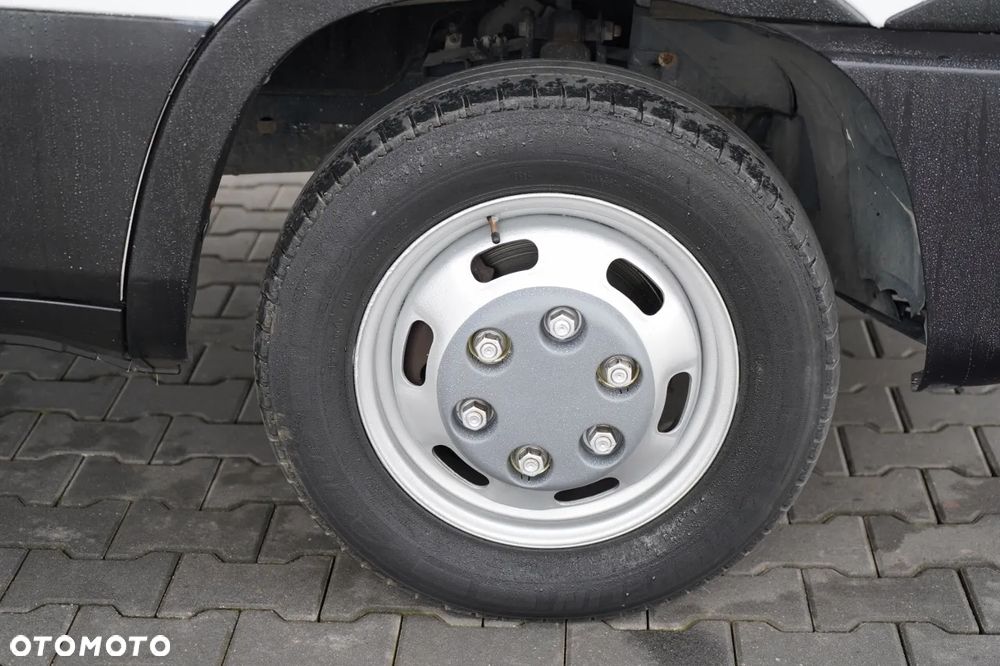 Iveco DAILY 35-130 / WYWROTKA TYLNOZSYPOWA / BLIŹNIAK / MANUAL / BEZ ADBLUE - 23
