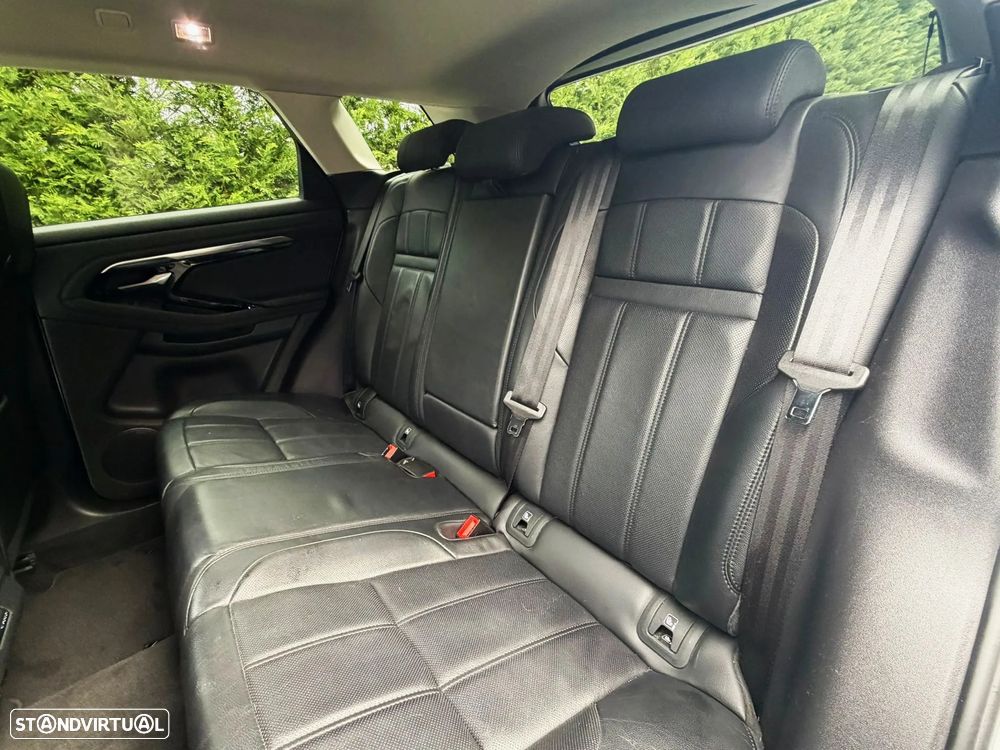 Land Rover Range Rover Evoque P300e R-Dynamic SE - 22