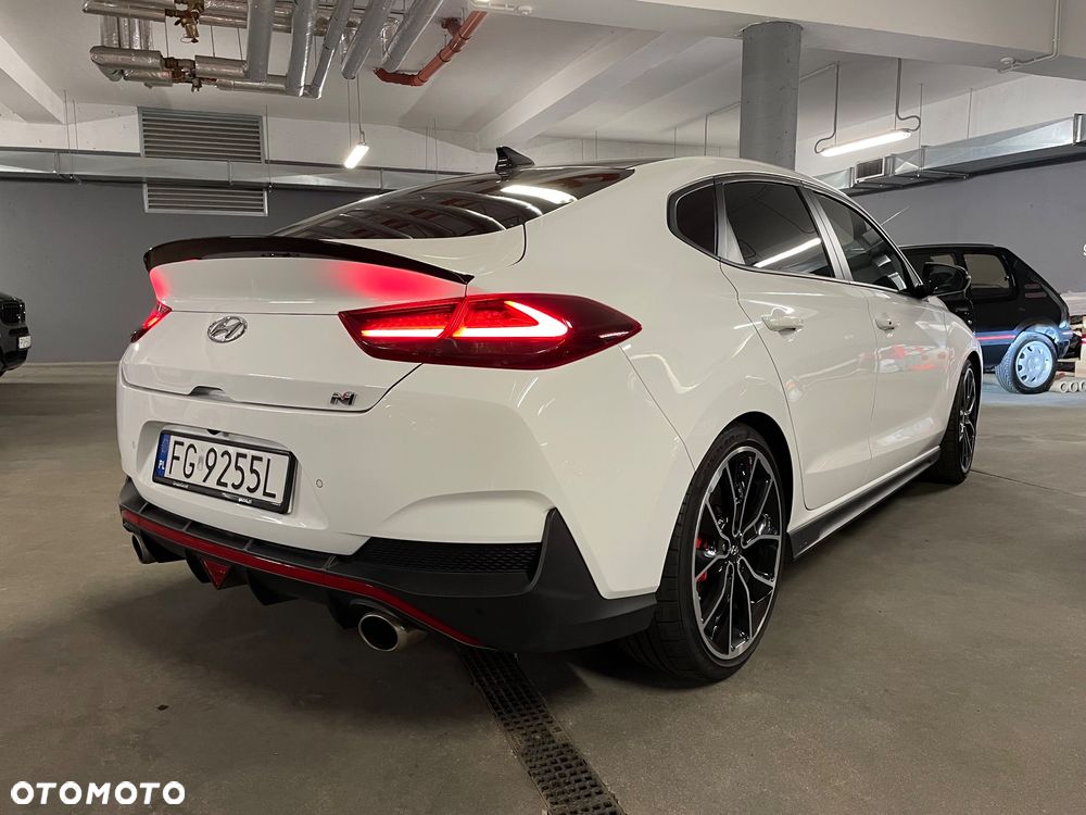 Hyundai i30 N Fastback 2.0 T-GDI Performance - 1