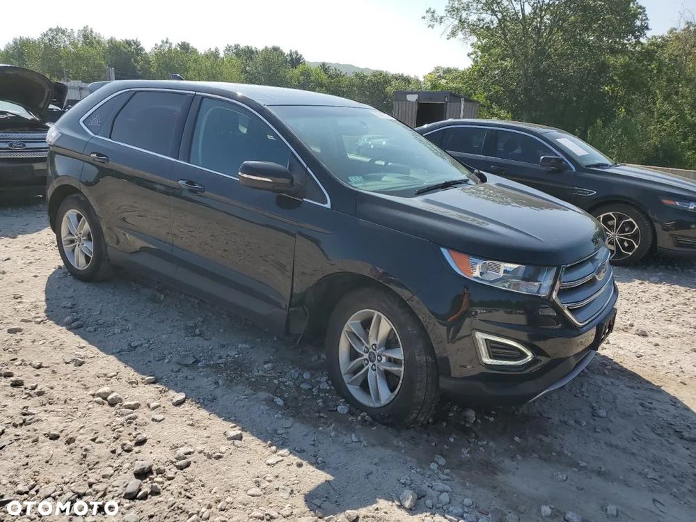 Ford Edge - 4