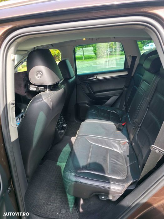 Volkswagen Touareg 3.0 V6 TDI BMT - 13