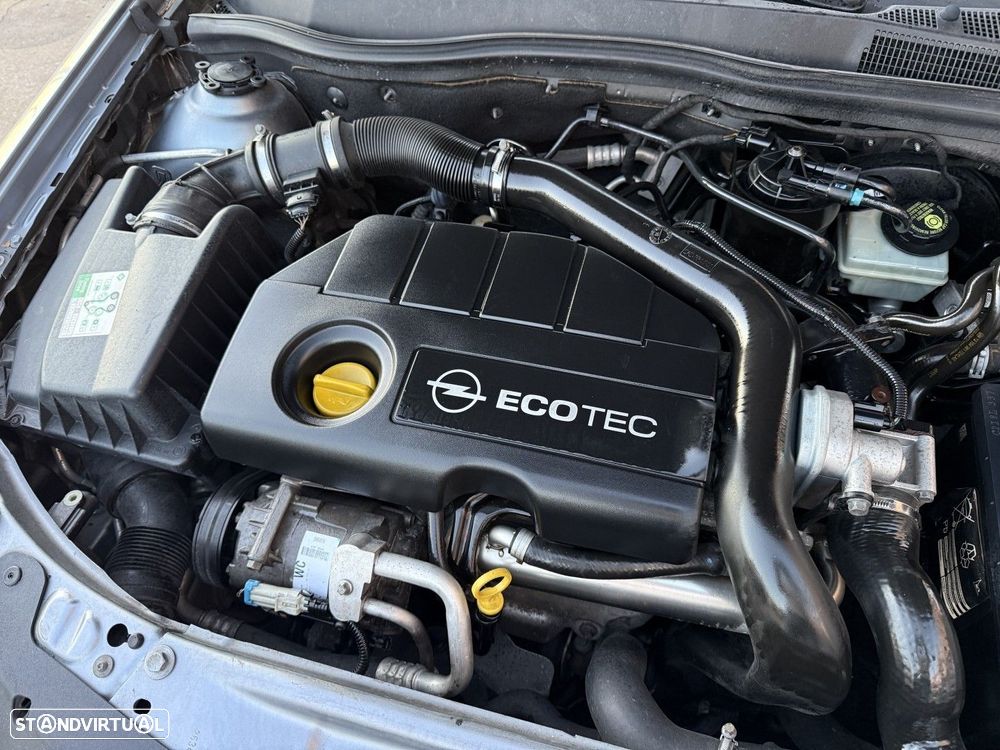 Opel Astra 1.7 CDTI Cosmo M5 - 32