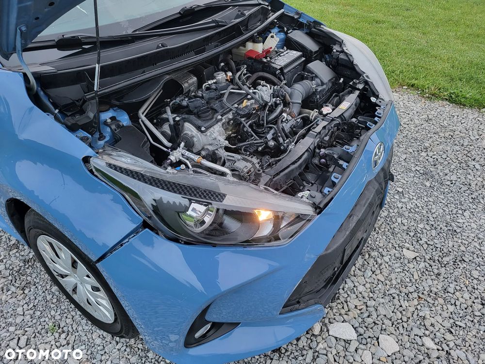 Toyota Yaris 1.5 Comfort - 21