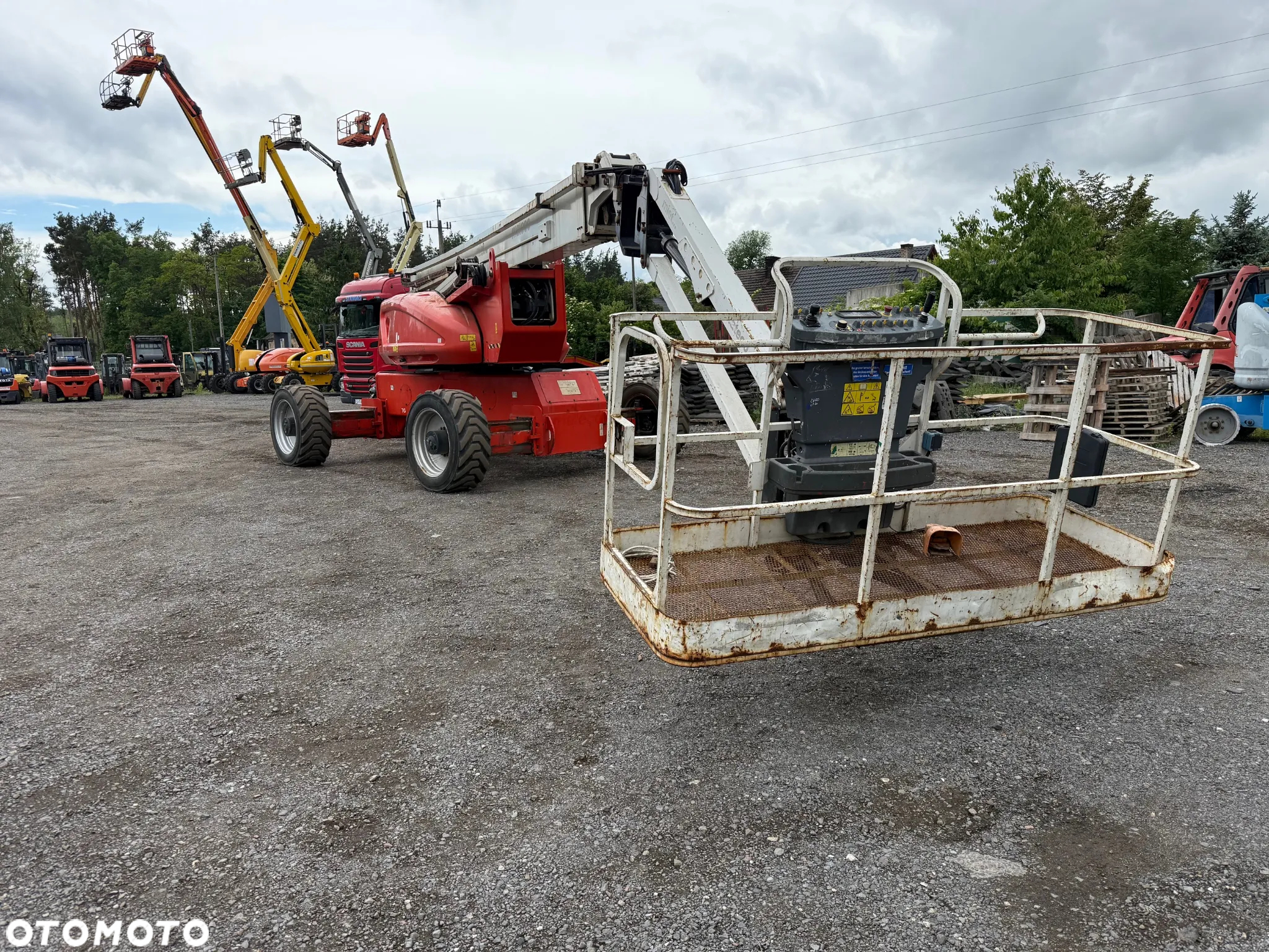 JLG 1250AJP - 12