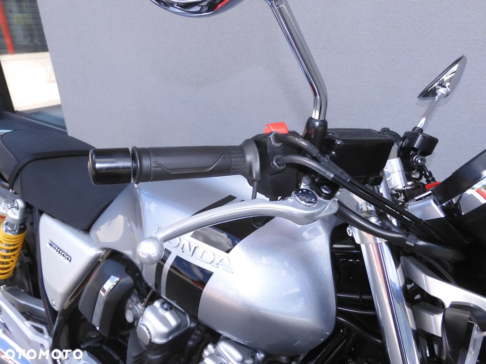 Honda CB - 5