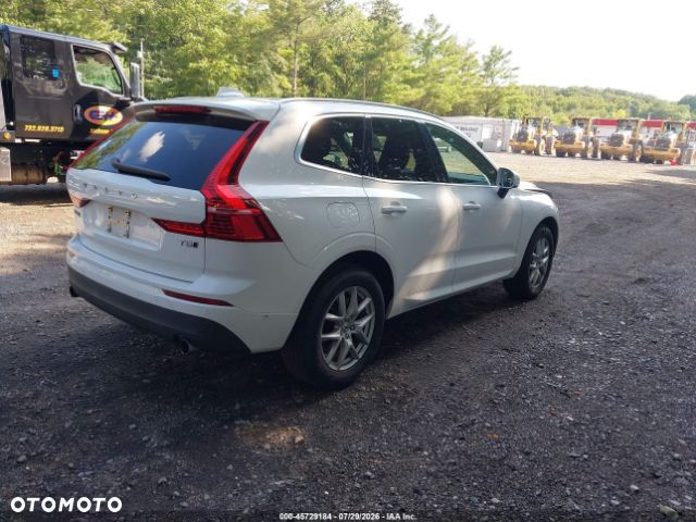 Volvo XC 60 T5 AWD Geartronic Momentum - 6