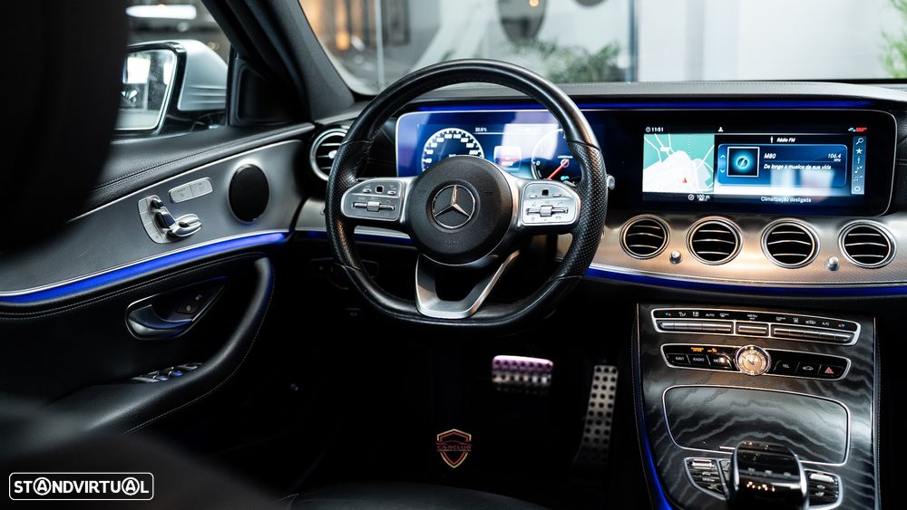 Mercedes-Benz E 300 de AMG Line - 34