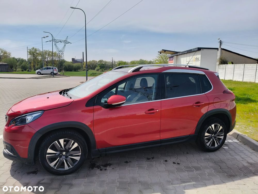 Peugeot 2008 - 9