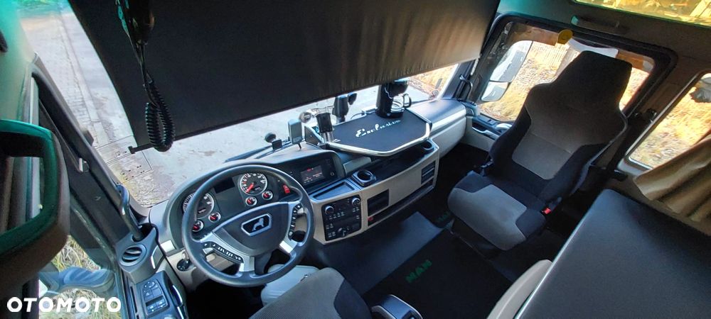 MAN 18.460 LOW DECK - 7