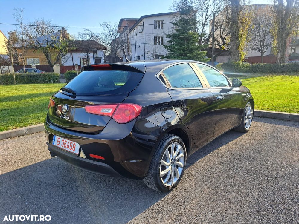 Alfa Romeo Giulietta 1.6 JTDM 16V Impression - 5