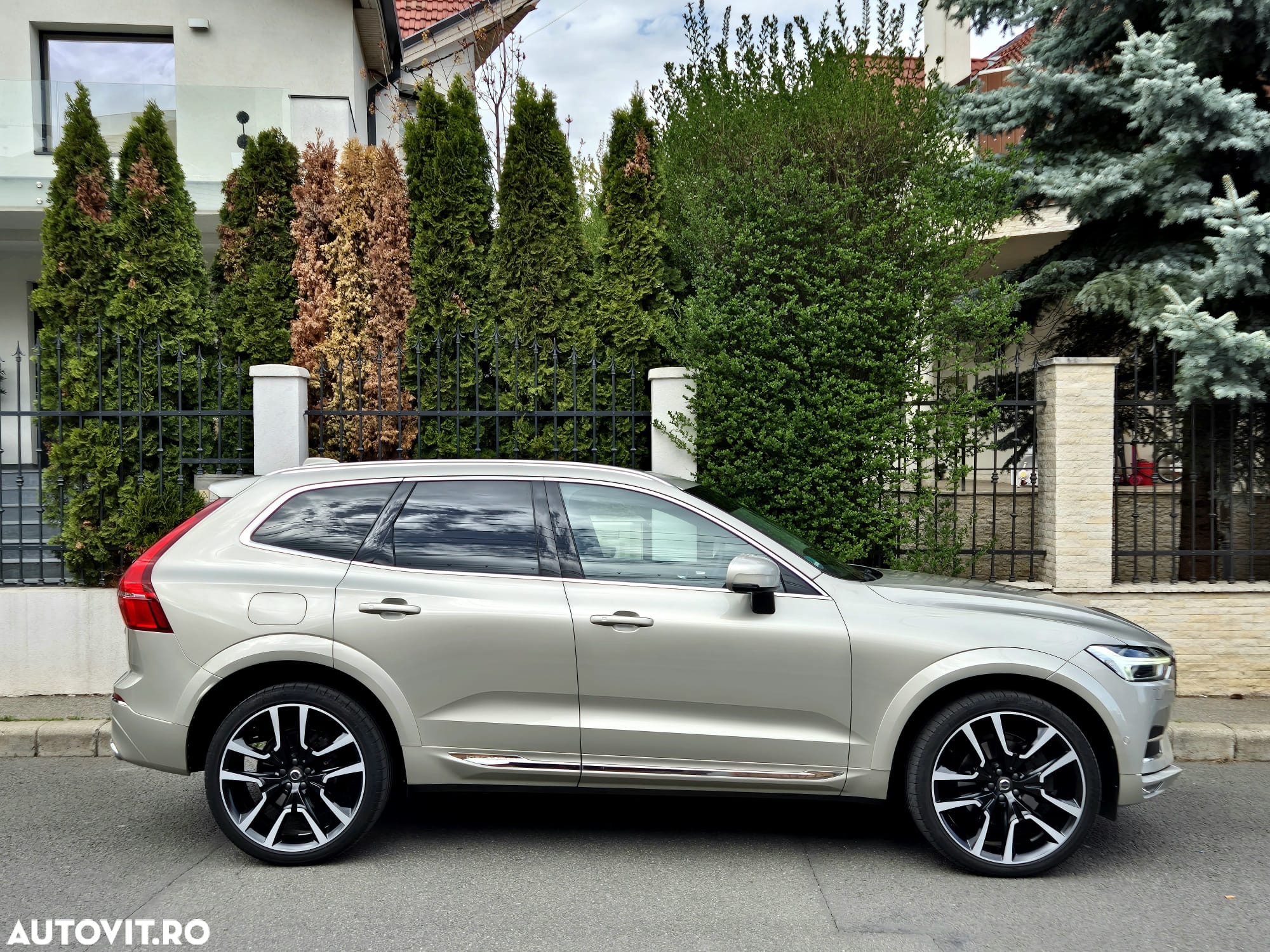 Volvo XC 60 D5 AWD Inscription - 5