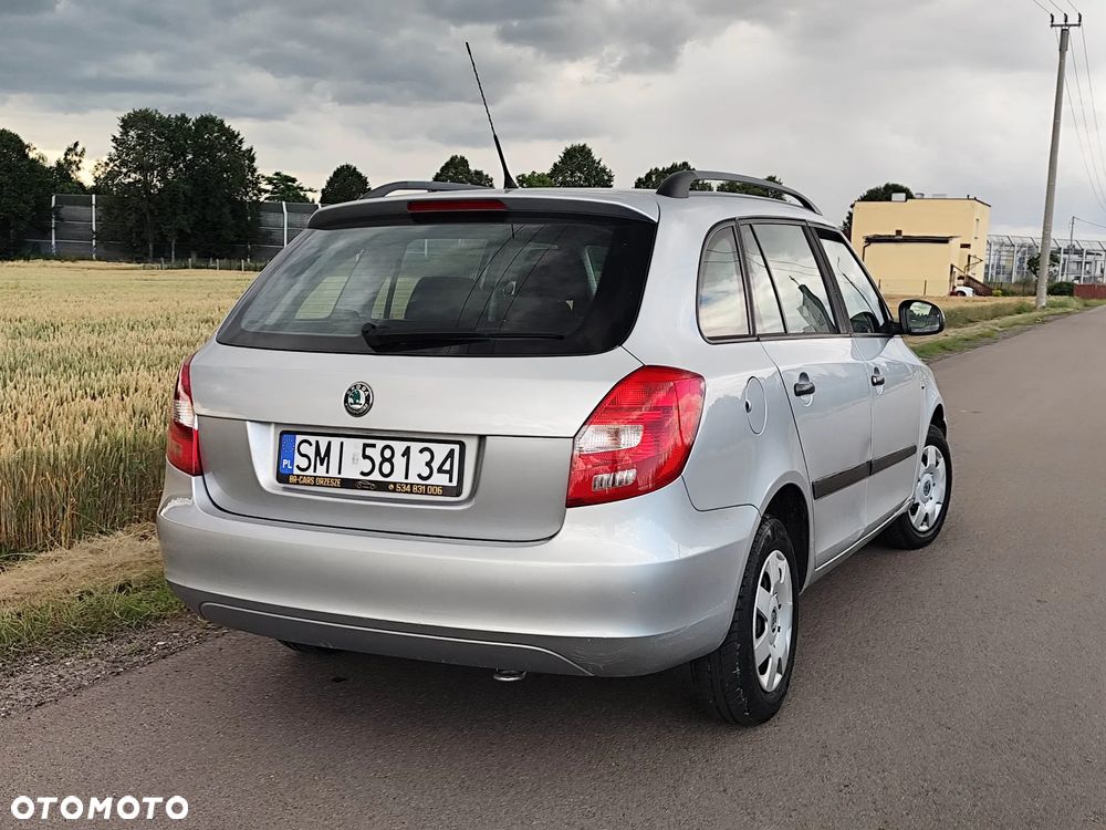 Skoda Fabia 1.4 16V Ambiente - 15