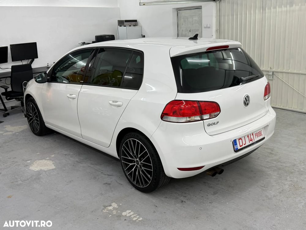 Volkswagen Golf 2.0 TDI DPF DSG Style - 2