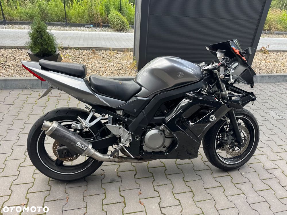 Suzuki SV - 6