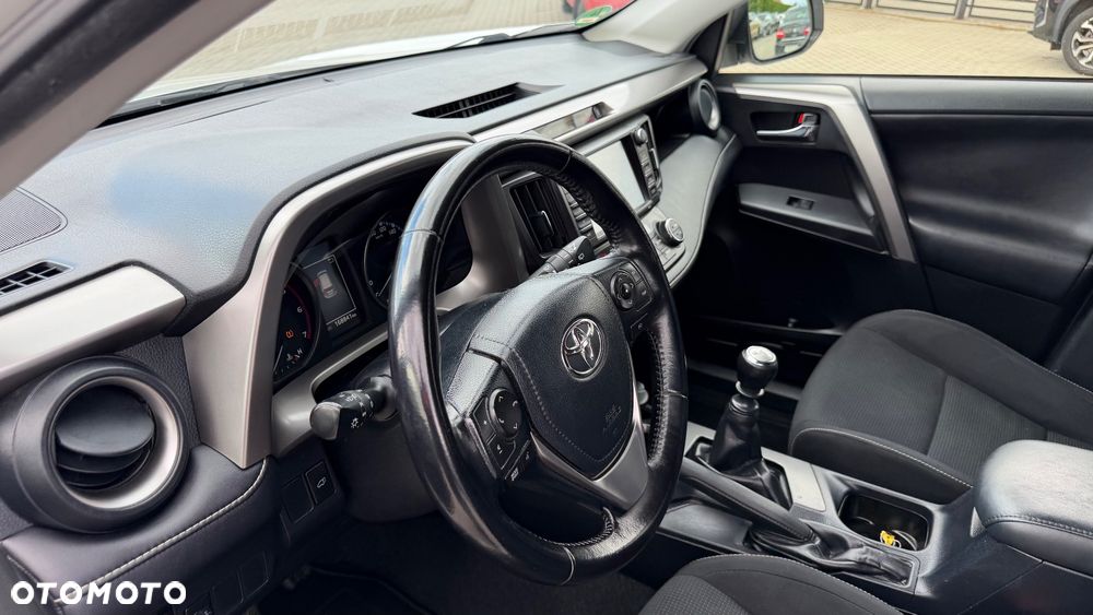 Toyota RAV4 2.0 D-4D 4x2 Start-Stop Executive - 16